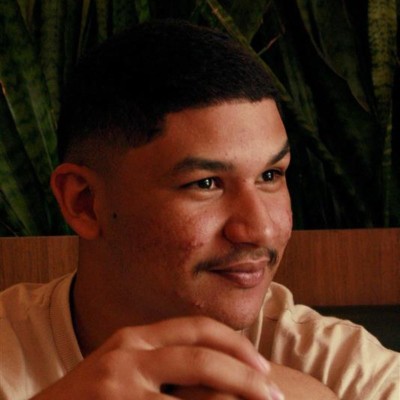 Gerrard Santos — Cofundador LUMIONIS